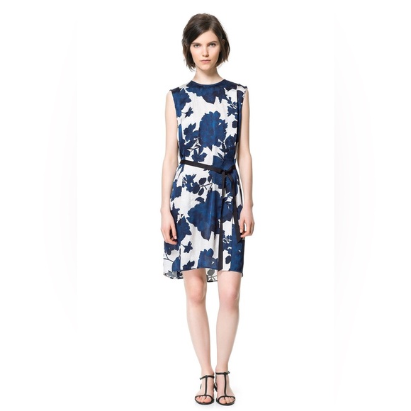Zara Basics Woman’s Floral Print Sleeveless Dress - Blue and White Size XL - Picture 1 of 9